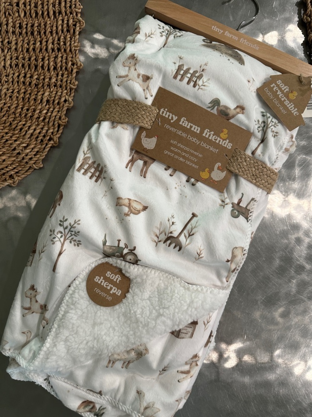Tiny Farm Friends Reversible Baby Blanket - Cream & Brown Farm Animals